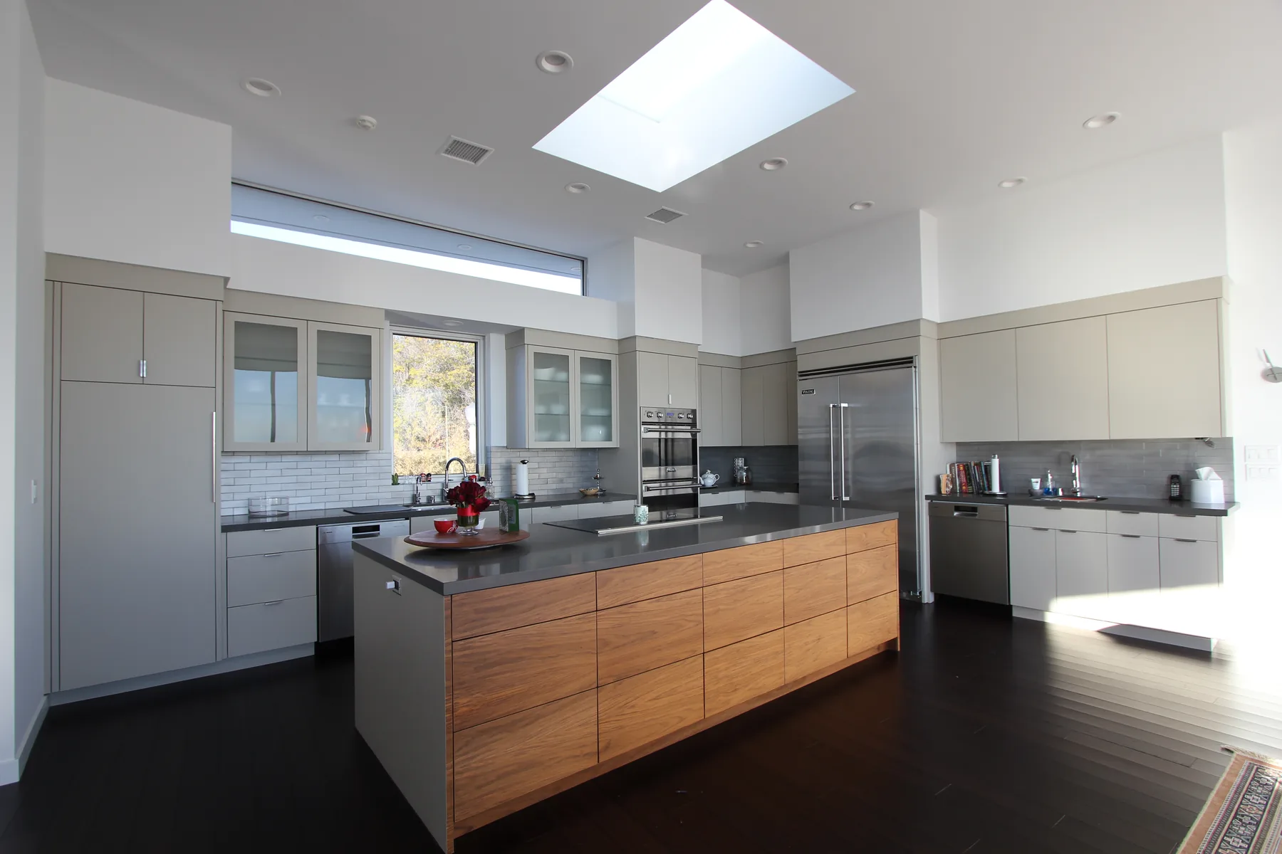 Custom-designed modern kitchen by Ronald Chang Architecture